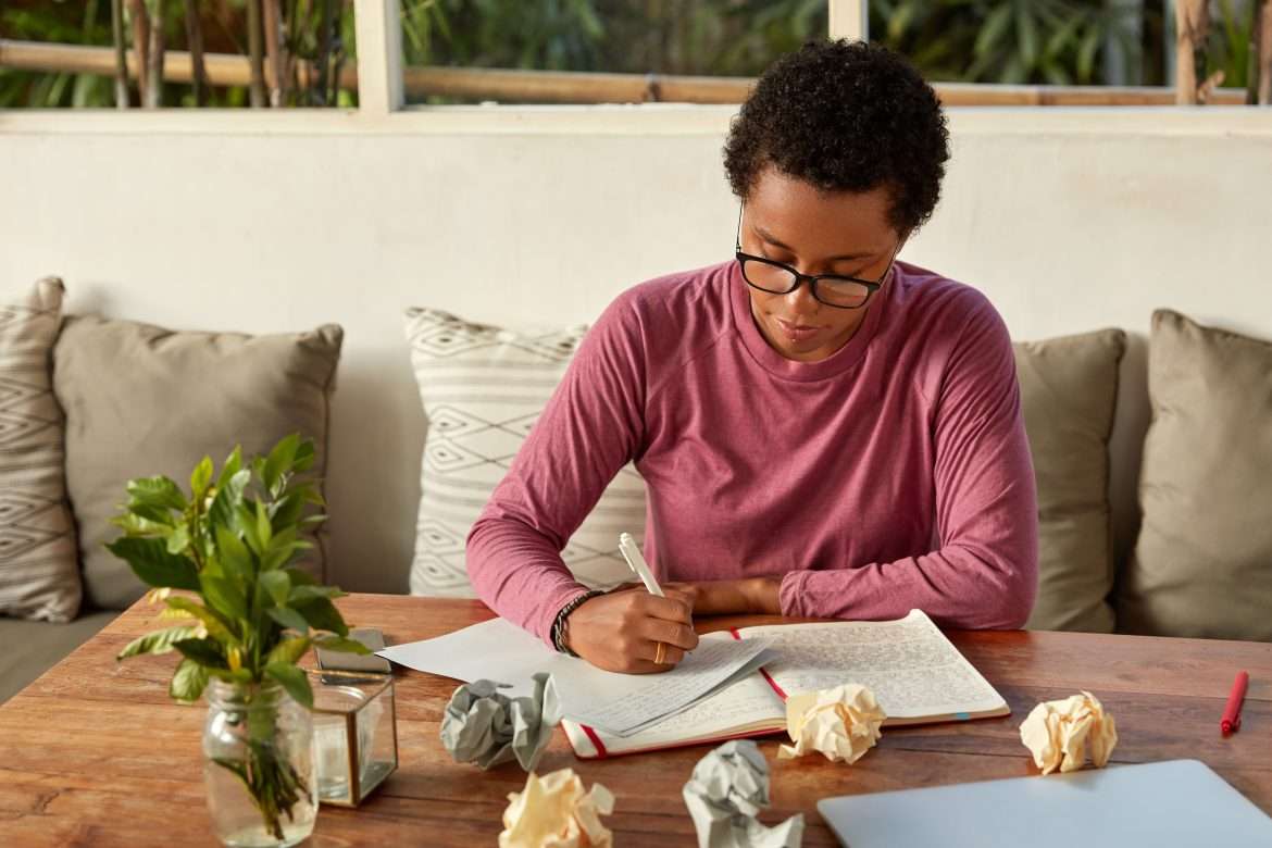How to Hire the Right Business Grant Writer in Nigeria