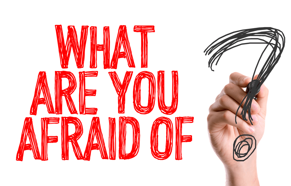 hand written -what are you afraid of - your biggest fears starting a business - smartentrepreneurblog-afraid to start your new business