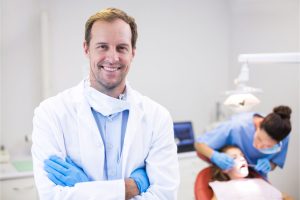 a U.S dentist